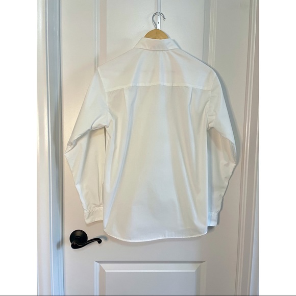 Tabi Floral Embroidered White Blouse - Picture 6 of 6